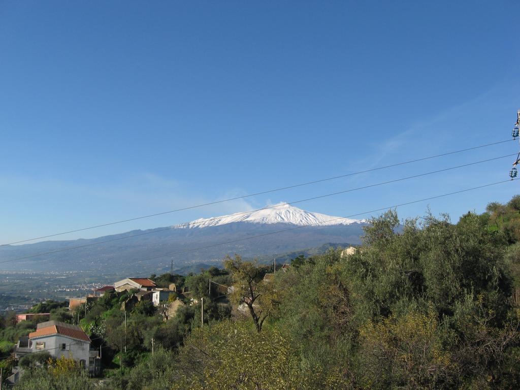 The Lemon Tree Apartment Taormina Room photo