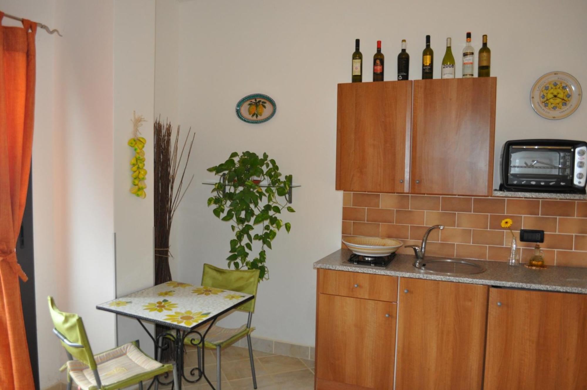 The Lemon Tree Apartment Taormina Room photo