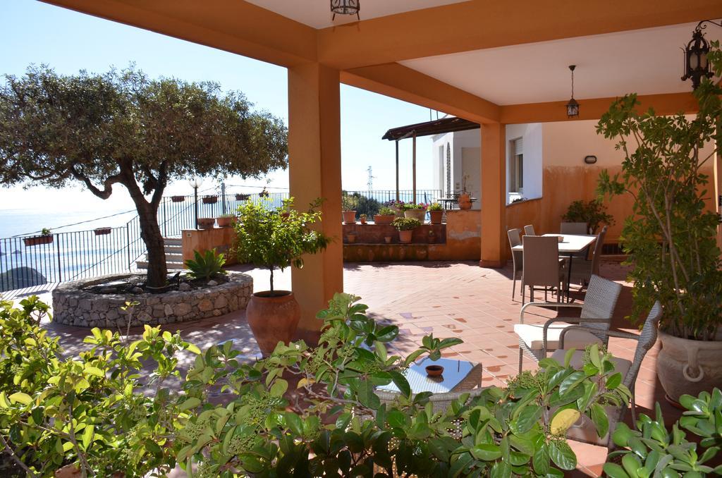 The Lemon Tree Apartment Taormina Exterior photo