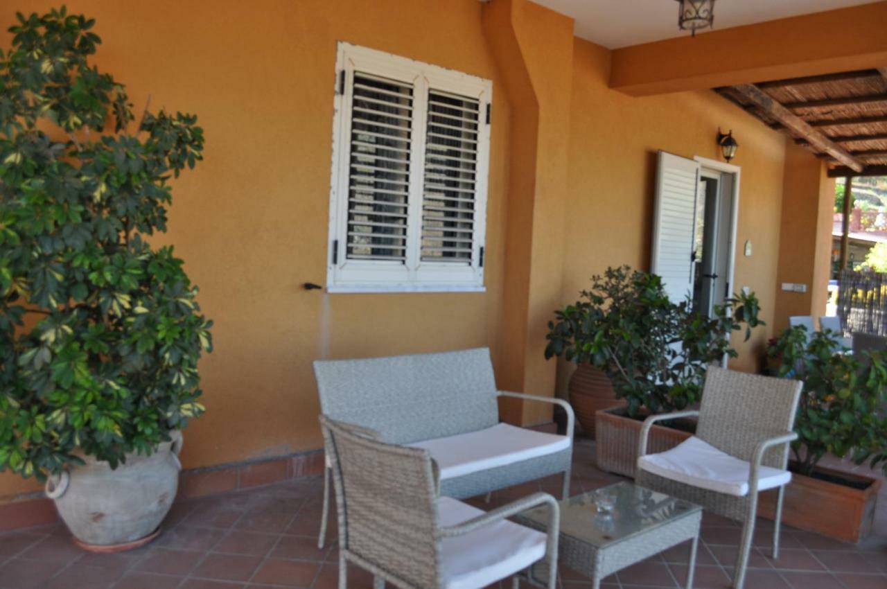 The Lemon Tree Apartment Taormina Exterior photo